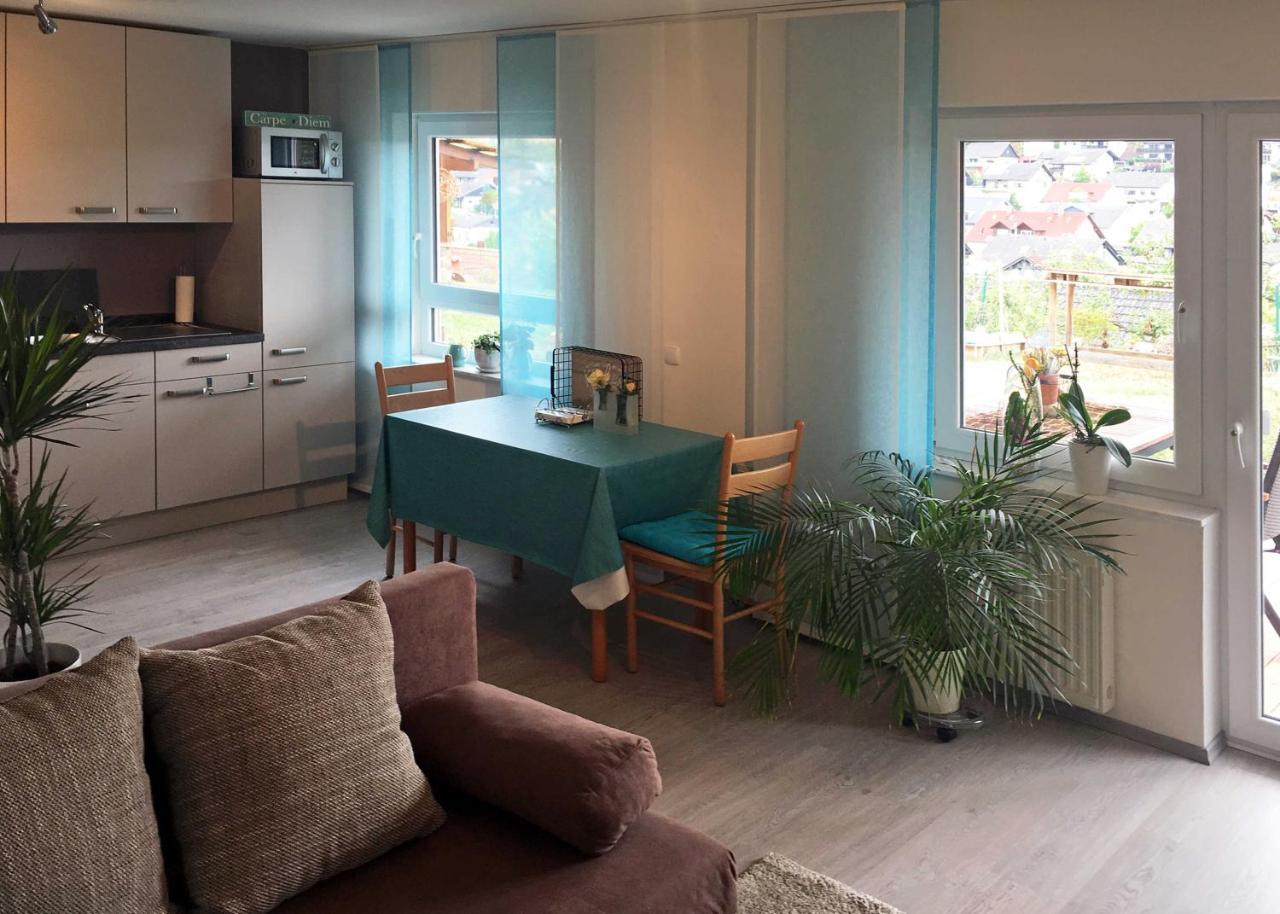 Ferienwohnung Im Paradies Momlingen Exteriér fotografie